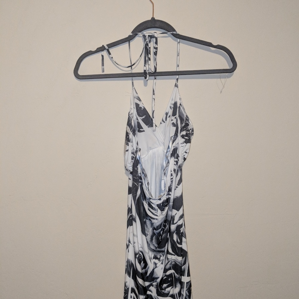 Dress 👠 - Picture 3 of 6